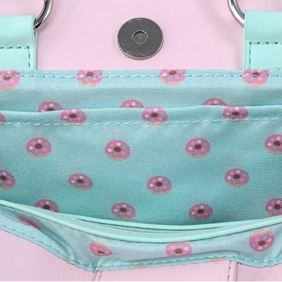 NEW Pusheen Loungefly Donut Purse and Wallet Set - Picture 4 of 16